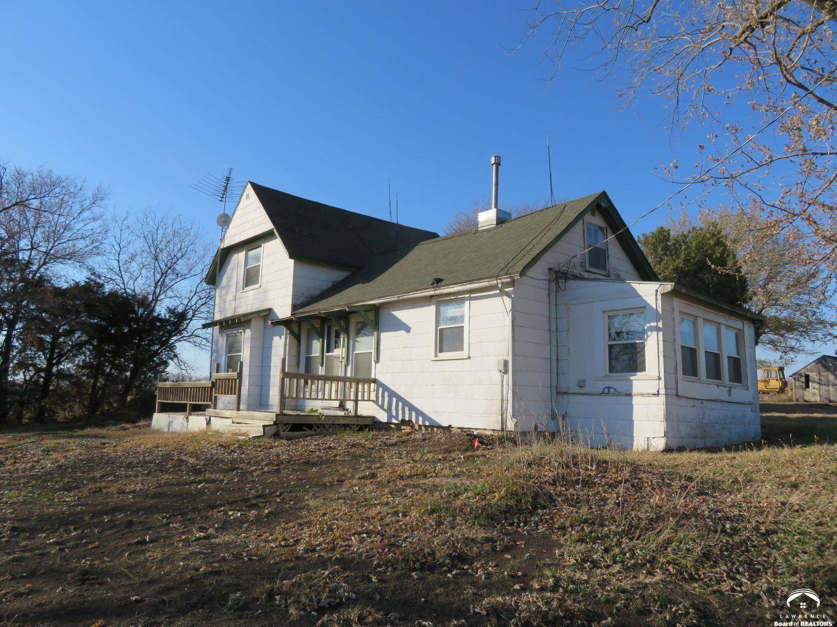 Mclouth, KS 66054,17806 94th ST