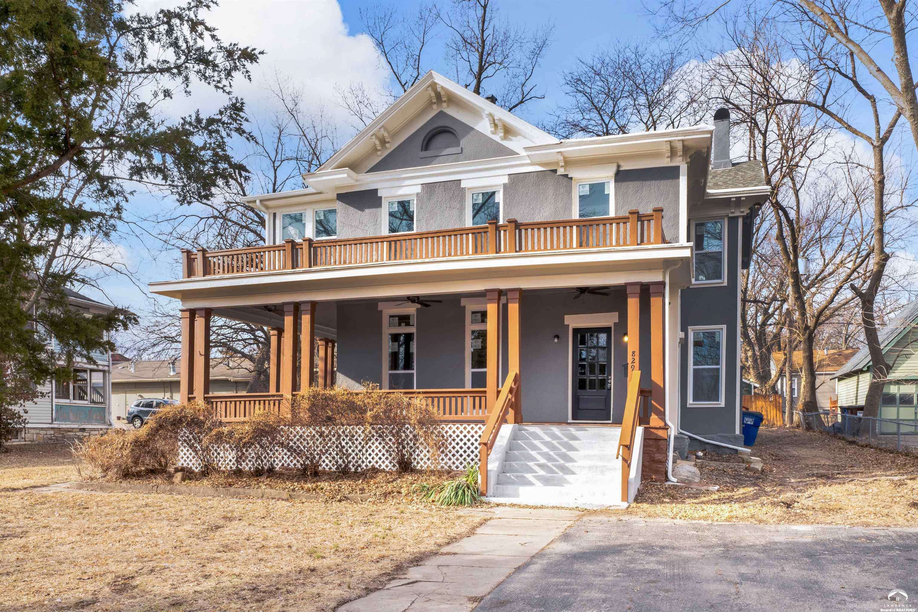 Lawrence, KS 66044-2660,829 Mississippi ST