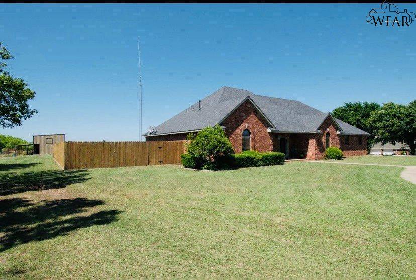 Waurika, OK 73573,1114 E FLORIDA STREET