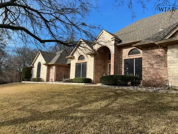 5770 TIGER TRAIL, Fort Worth, TX 76126