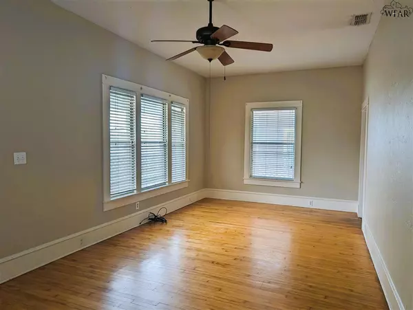 Wichita Falls, TX 76301,2307 9TH STREET