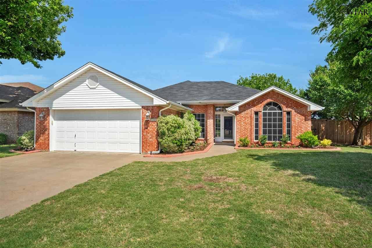 5423 LONG LEAF DRIVE, Wichita Falls, TX 76310
