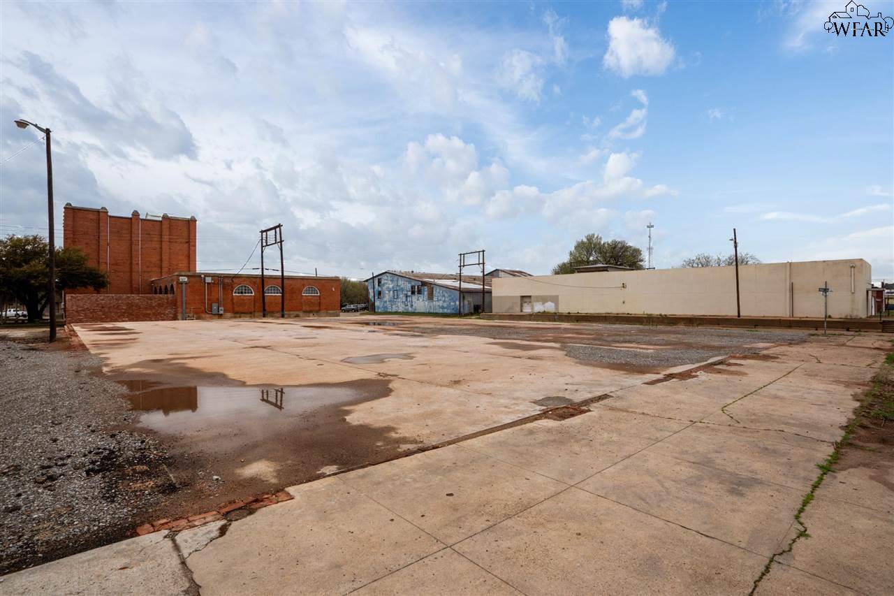 Wichita Falls, TX 76301,502 OHIO AVENUE
