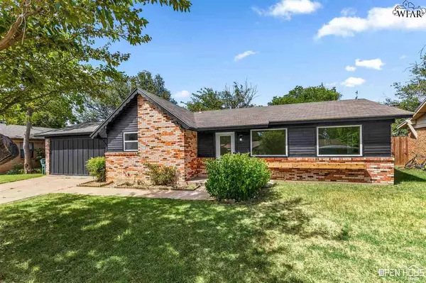 1008 LINCOLN DRIVE, Iowa Park, TX 76368