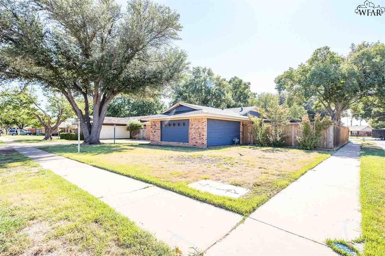 Wichita Falls, TX 76308,2715 ELMWOOD AVENUE