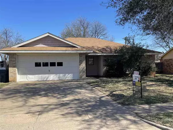 Wichita Falls, TX 76310,4919 CYPRESS AVENUE