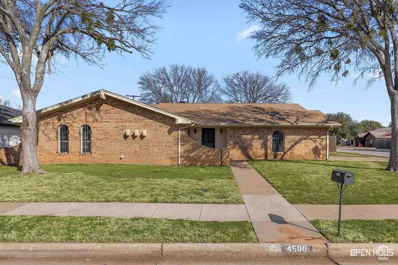 4500 MISTY VALLEY STREET WEST, Wichita Falls, TX 76310