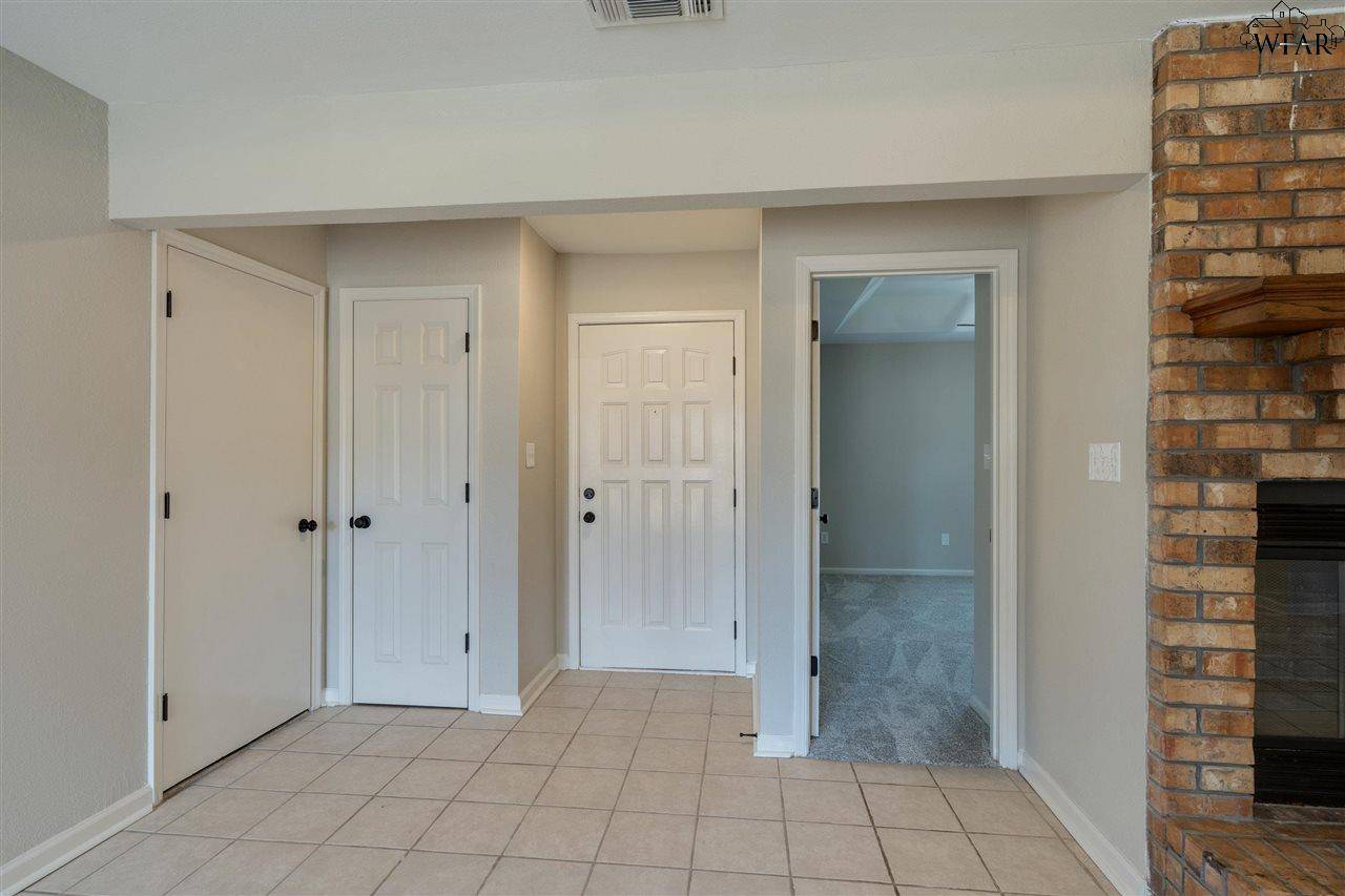 Wichita Falls, TX 76306,2425 REILLY ROAD