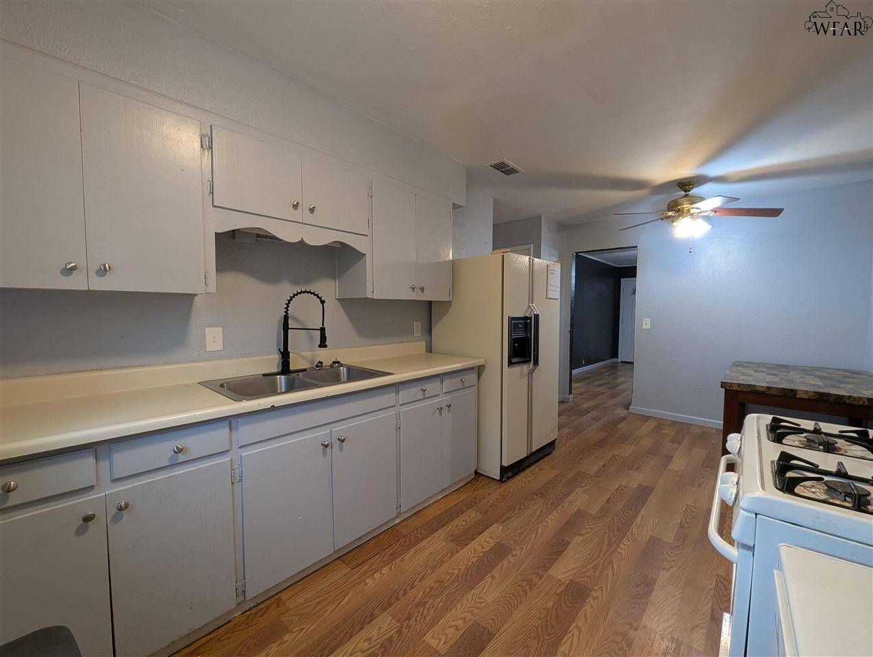Wichita Falls, TX 76306,2820 ROANOKE DRIVE