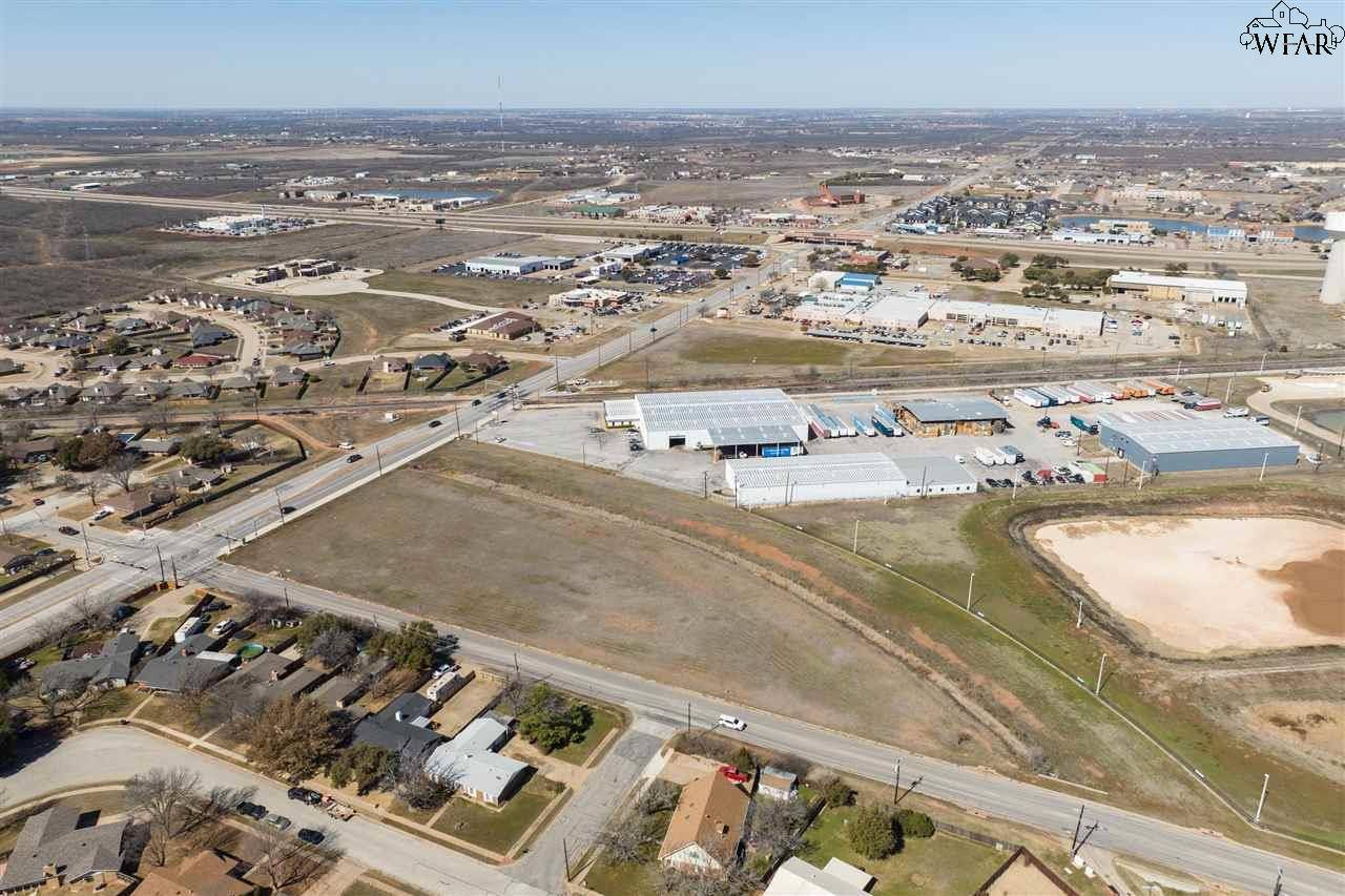 Wichita Falls, TX 76310,4405 BARNETT ROAD