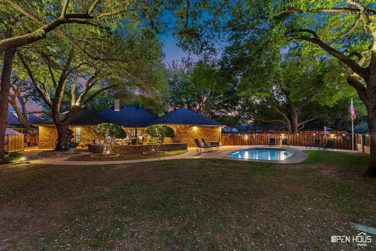 Wichita Falls, TX 76308,2412 BRENTWOOD DRIVE