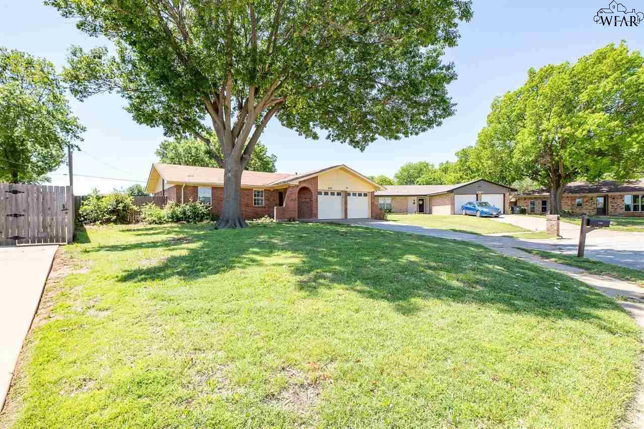 Wichita Falls, TX 76306,5411 PAGE DRIVE