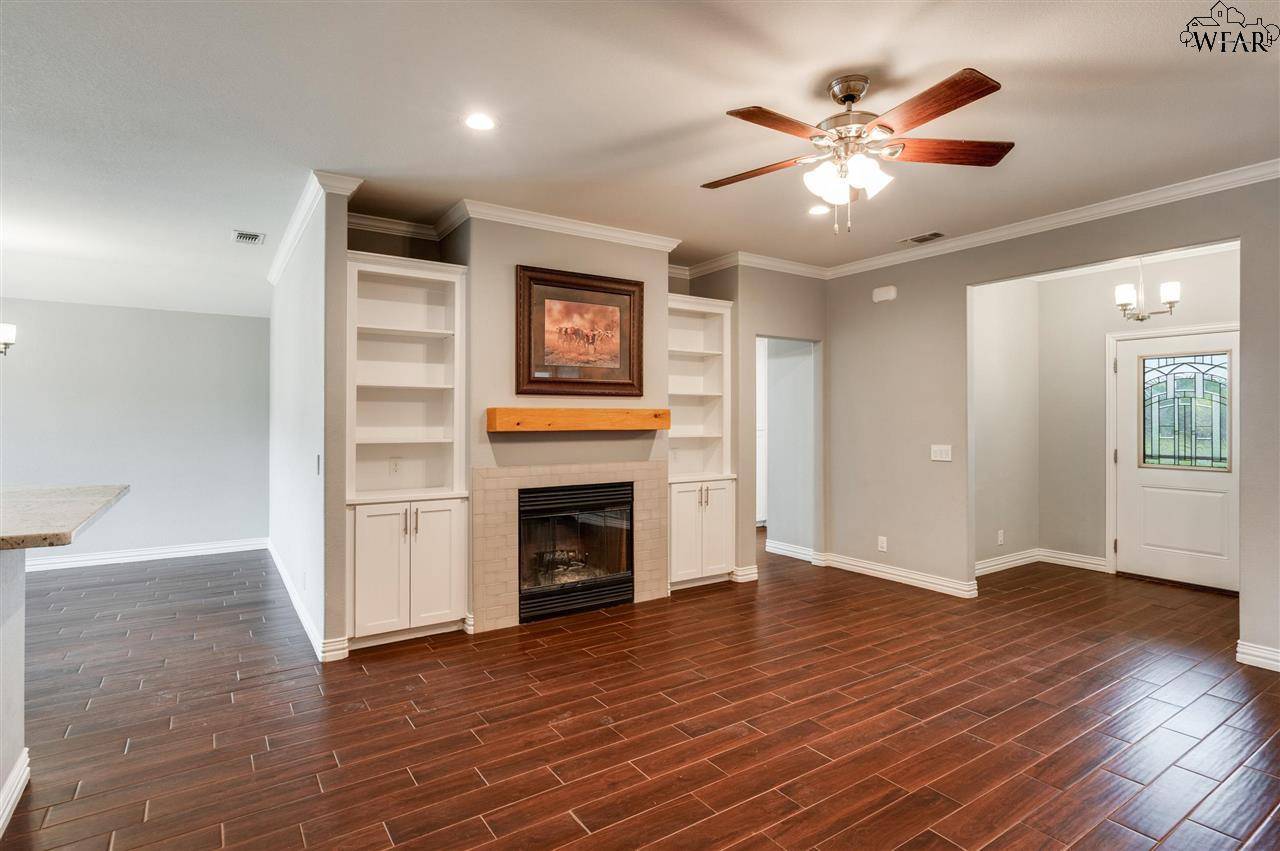 Iowa Park, TX 76367,1510 ELIZABETH BOULEVARD