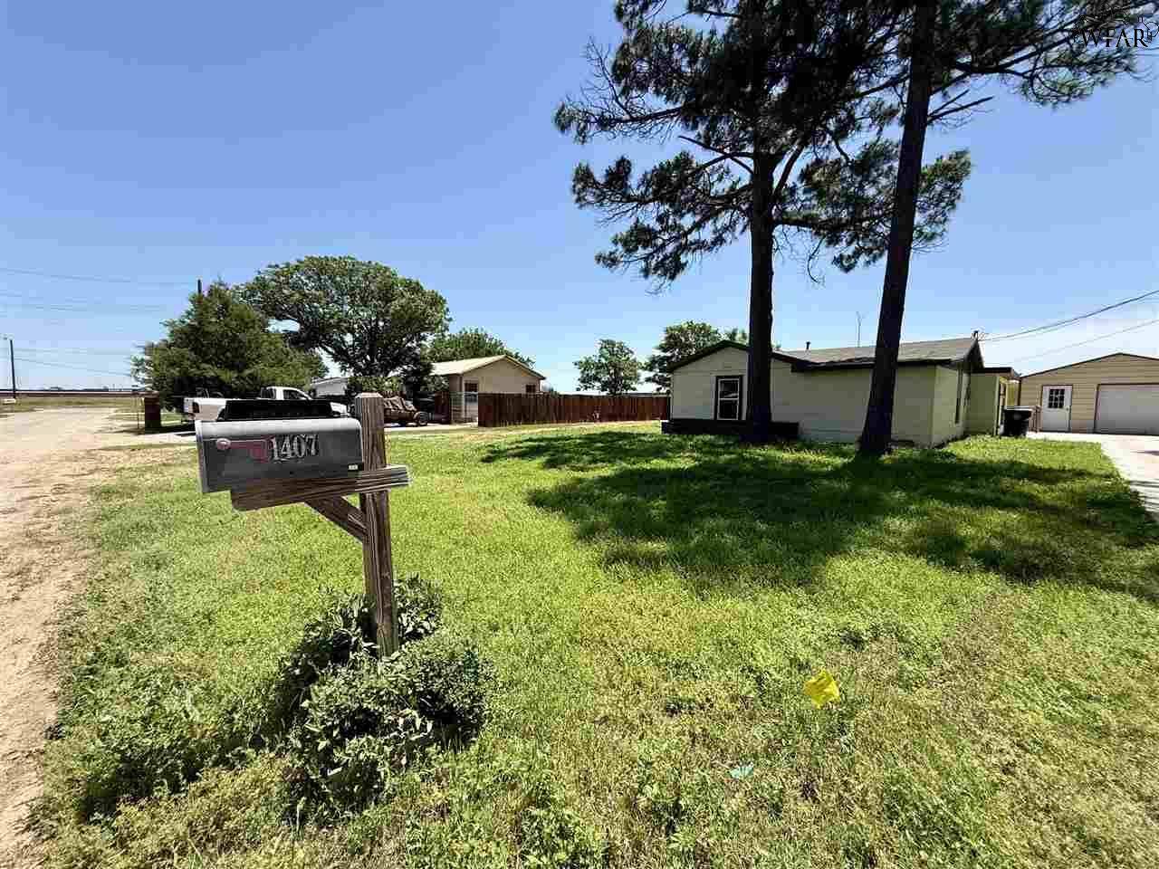 1407 MICHNA LANE, Wichita Falls, TX 76302