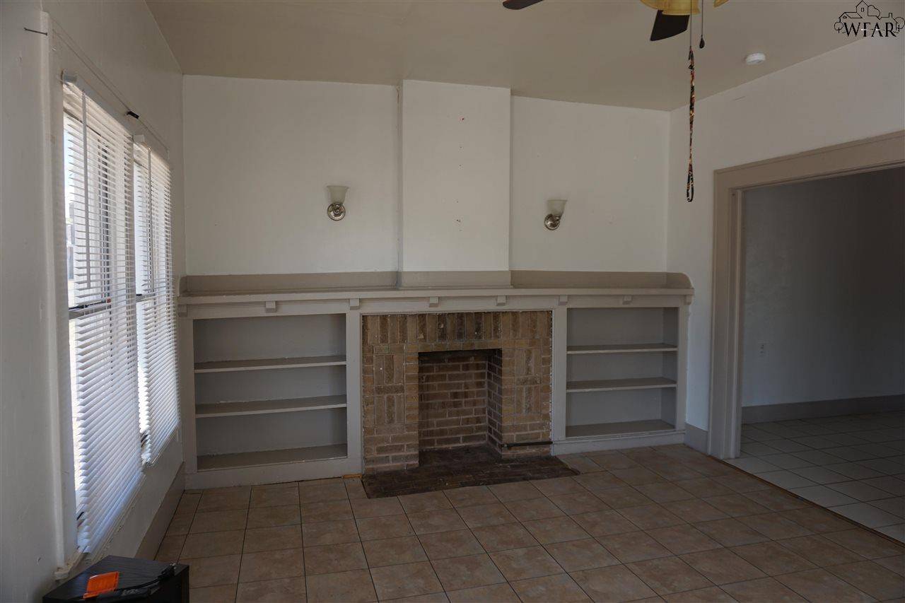 Wichita Falls, TX 76309,2104 AVENUE A #Unit A