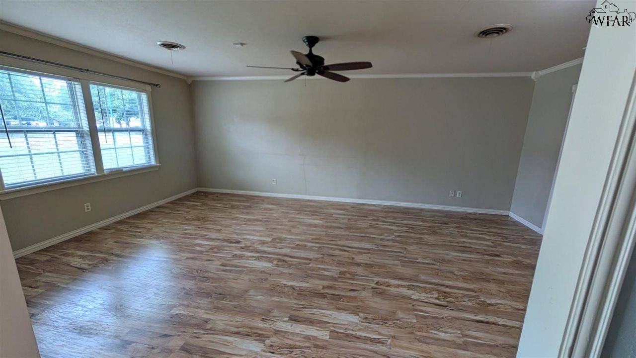 Wichita Falls, TX 76309,2501 N LEIGHTON CIRCLE