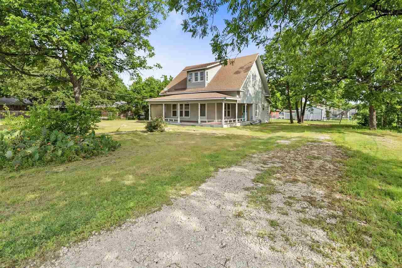 Henrietta, TX 76365,816 E GILBERT STREET