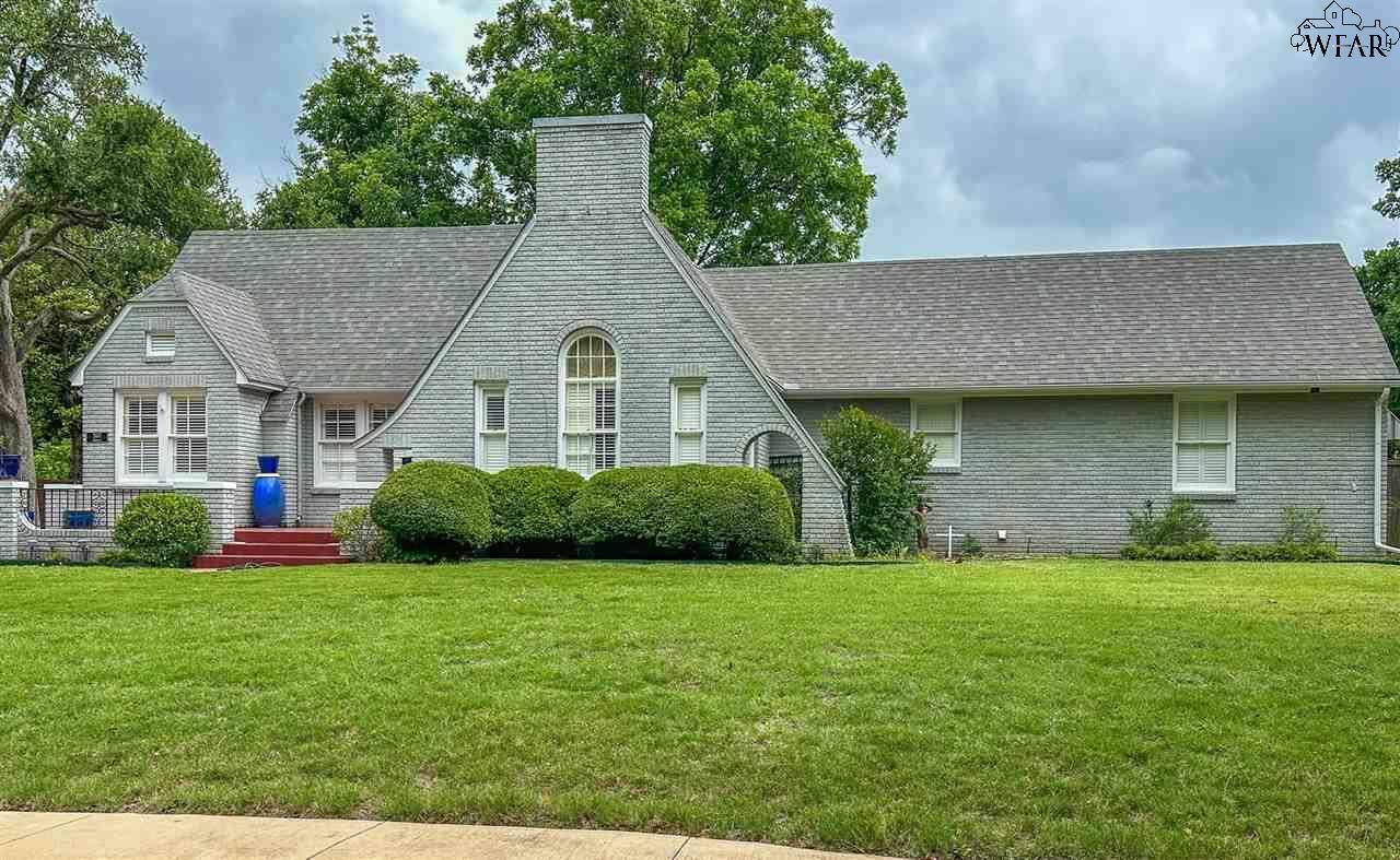 2417 BERKELEY DRIVE, Wichita Falls, TX 76308