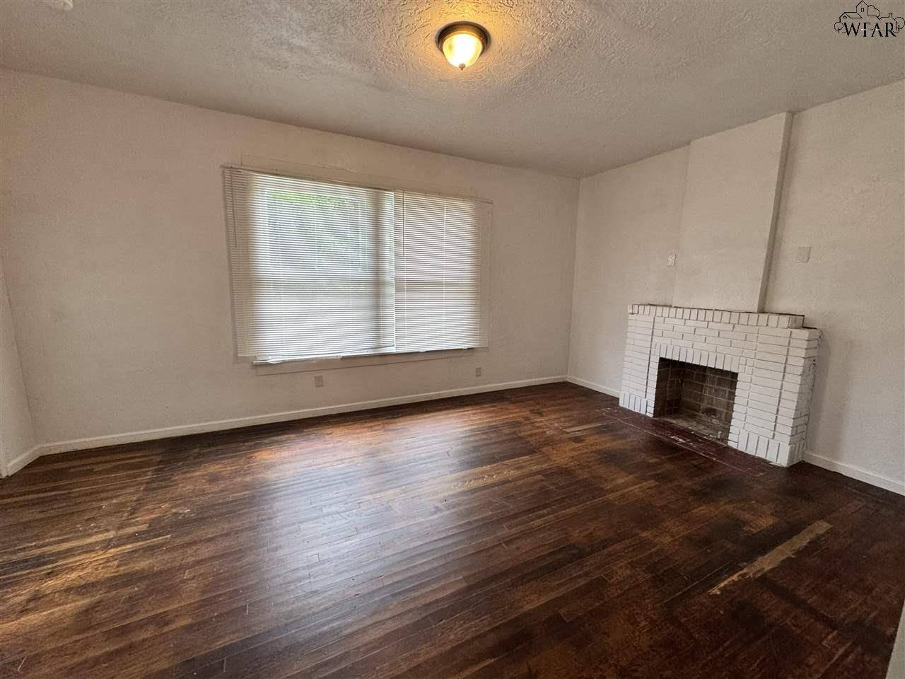 1111 MONROE STREET #Left side, Wichita Falls, TX 76309
