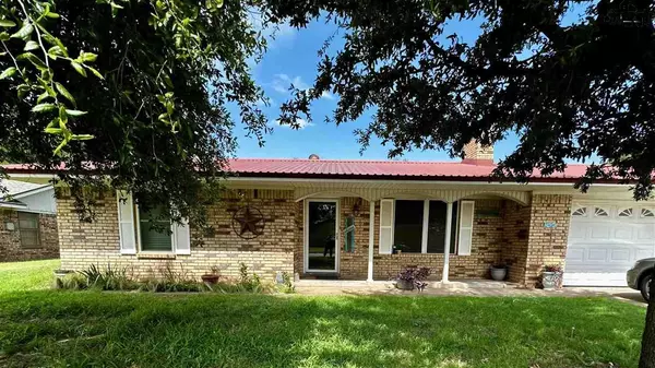 1209 N PARK STREET, Seymour, TX 76380
