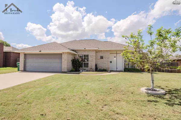 121 GARRETT STREET, Burkburnett, TX 76354