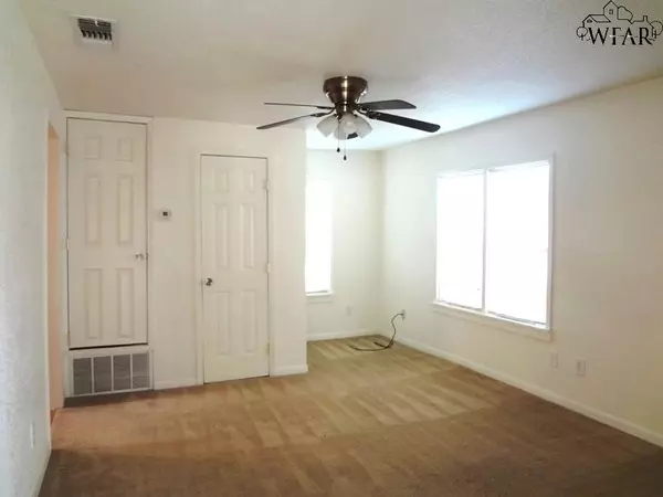 Wichita Falls, TX 76309,2113 TAYLOR STREET