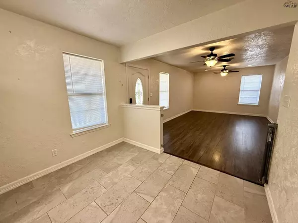 Wichita Falls, TX 76310,4636 JENNINGS AVENUE