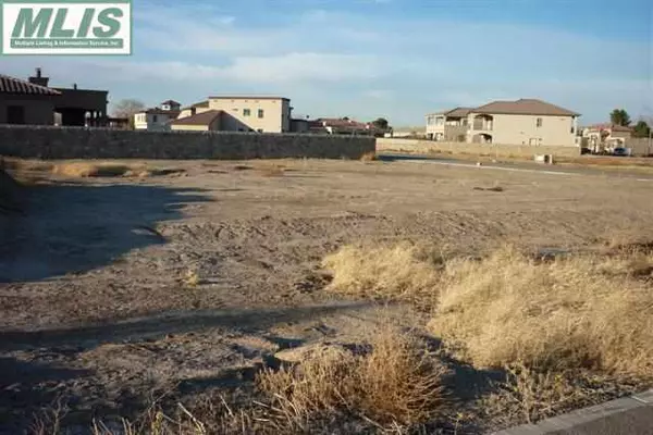 2133 Hacienda Roja, Sunland Park, NM 88063