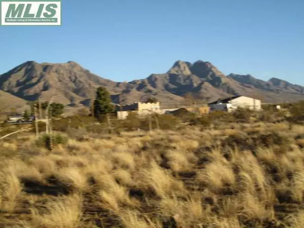 Las Cruces, NM 88012,000 Tres Yuccas RD