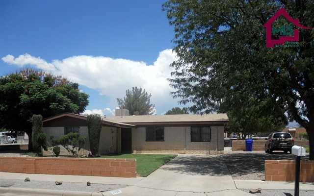 2150 Jody LN, Las Cruces, NM 88007