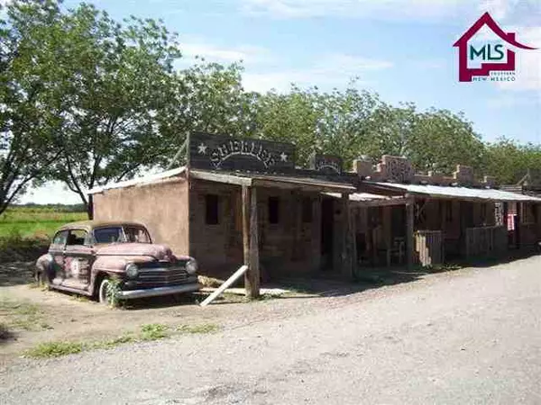 Anthony, NM 88021,4855 Vinton RD