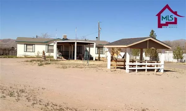 544 Joe Gutierrez ST, Dona Ana, NM 88032