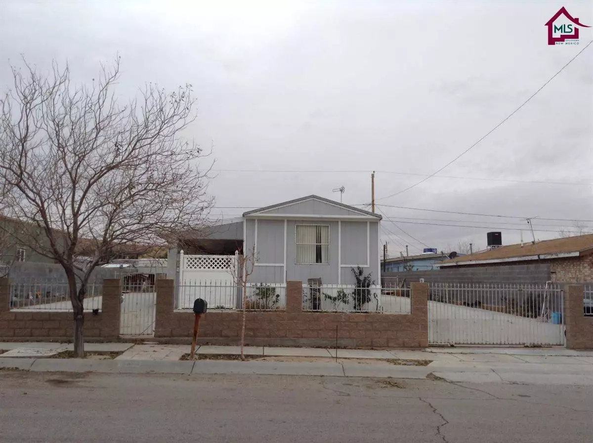 Sunland Park, NM 88063,309 Nueces DR