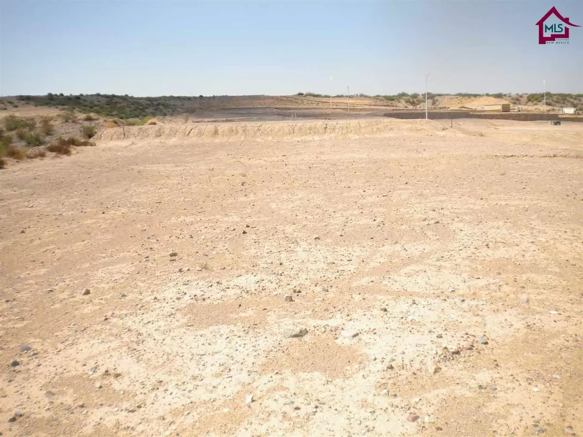 Las Cruces, NM 88011,2540 Prado Del Sol AVE