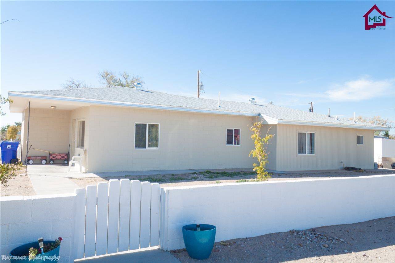 Las Cruces, NM 88004,2707 Johnson ST