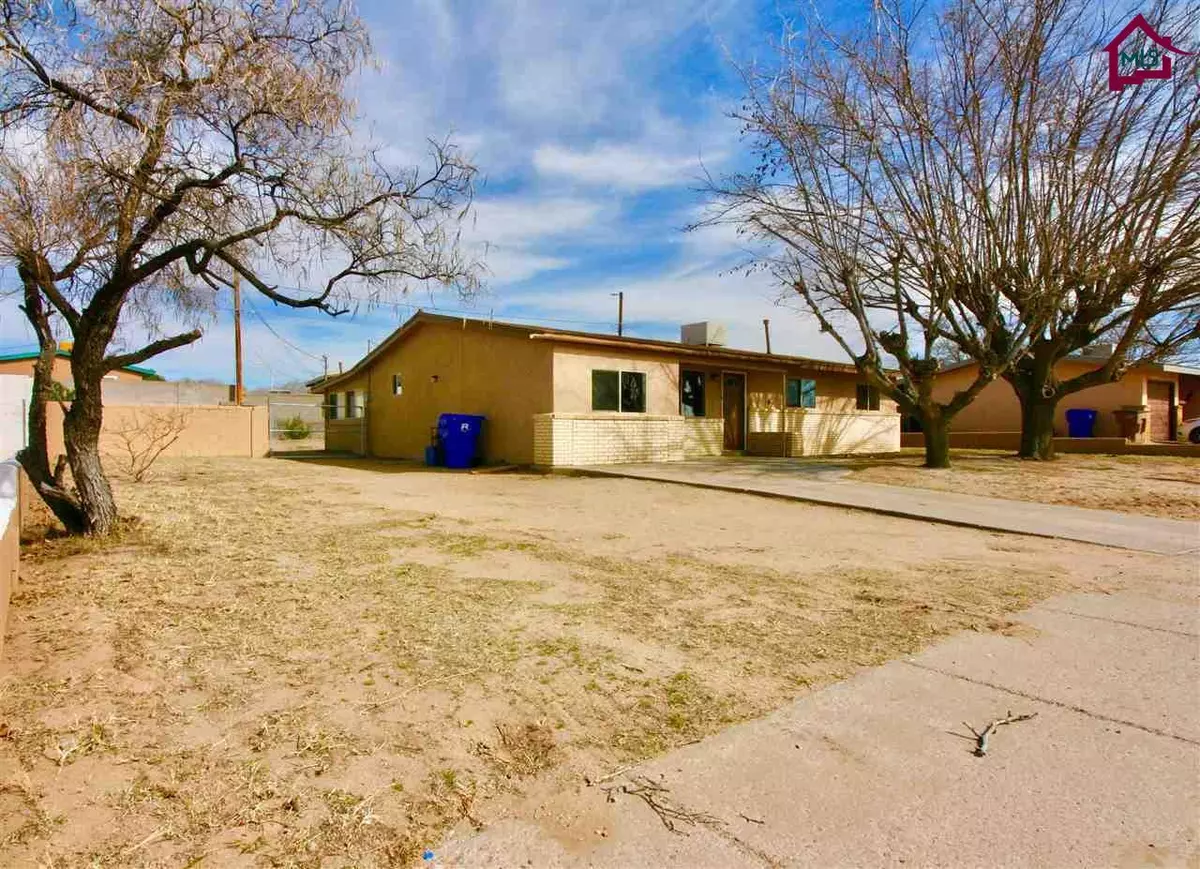 Las Cruces, NM 88001,1804 Beverly PL