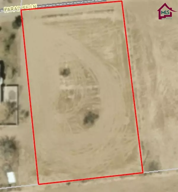 000 Paradise LN, Las Cruces, NM 88007