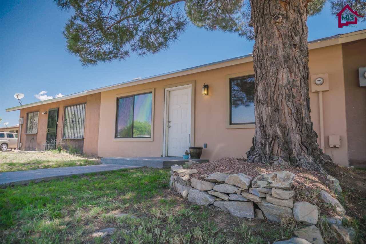 2017 Stanford ST, Las Cruces, NM 88005