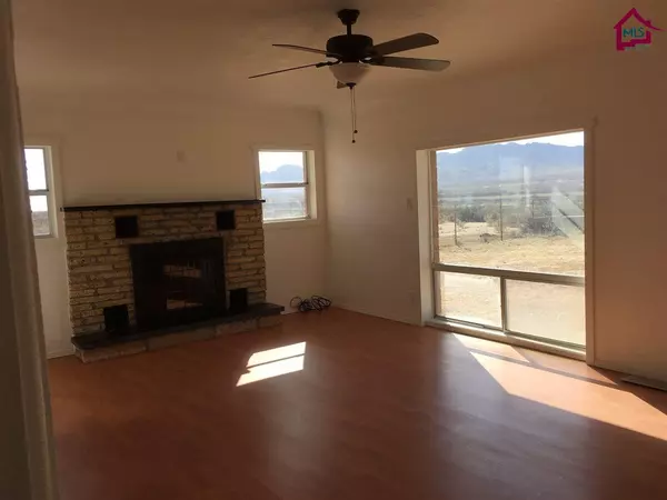 Chaparral, NM 88081,400 Byrum RD