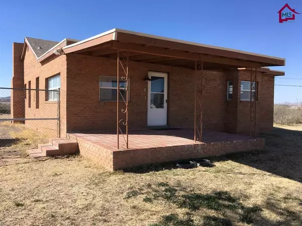 400 Byrum RD, Chaparral, NM 88081