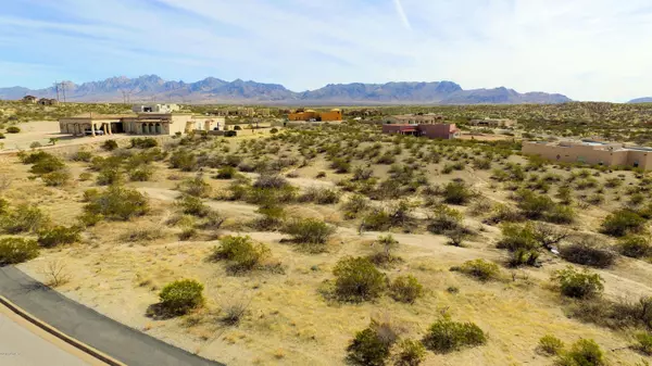 6045 Lazo Del Sur, Las Cruces, NM 88011