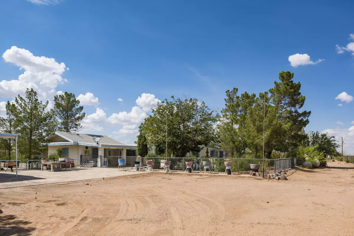 Chaparral, NM 88081,720 State Line Dr DR