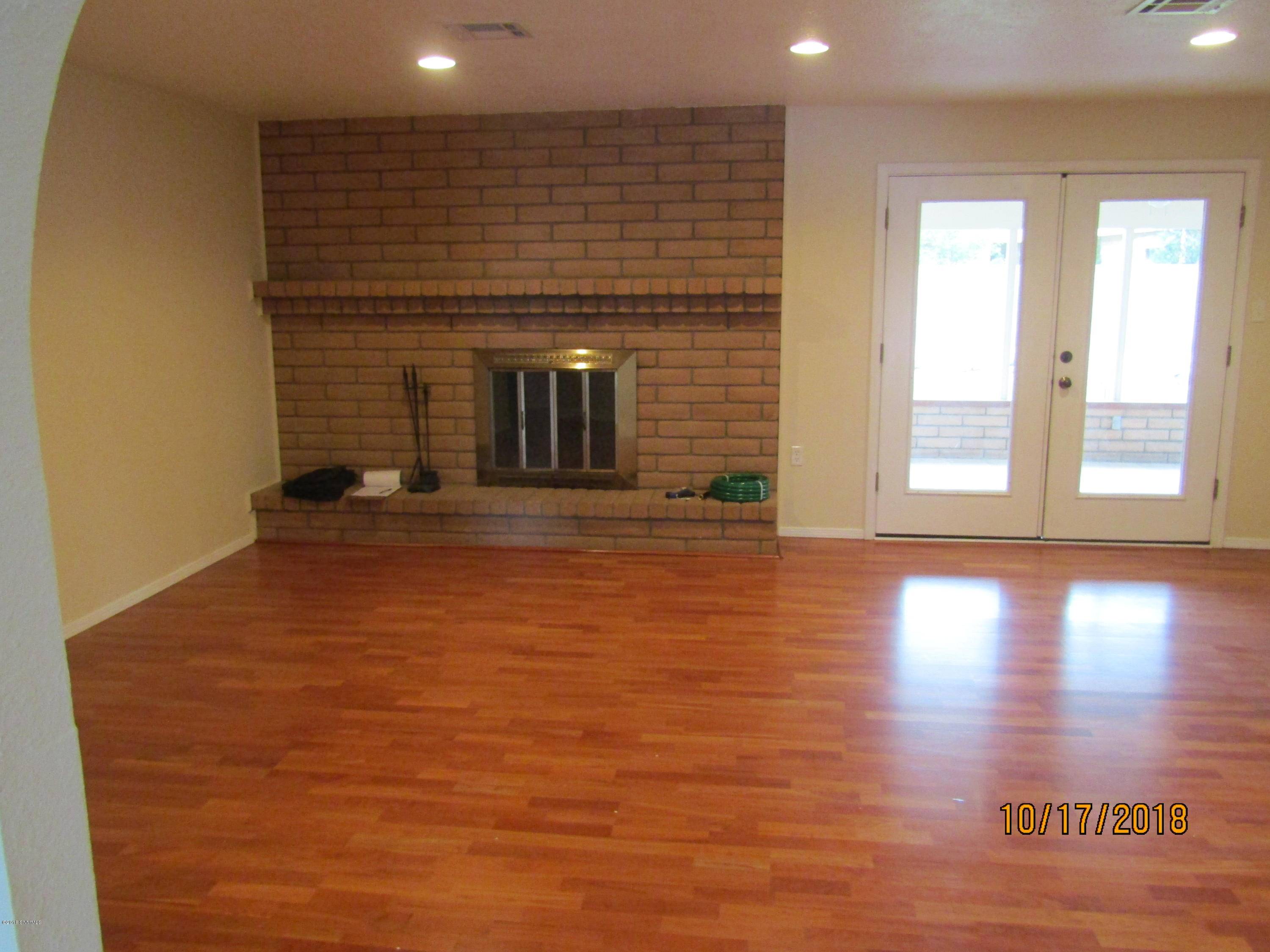 Las Cruces, NM 88005,2900 Topley AVE