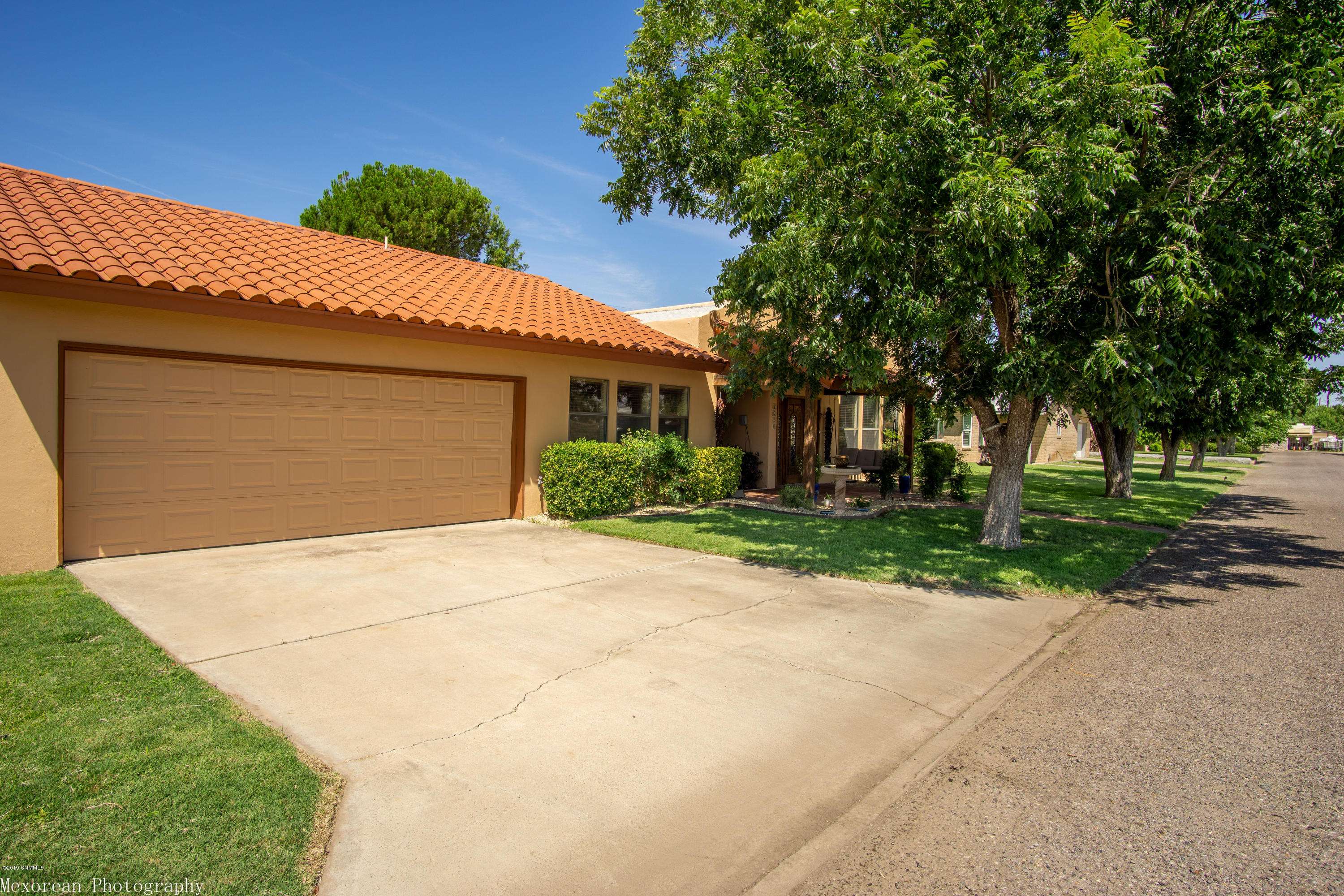 Las Cruces, NM 88005,1050 Crossley LN