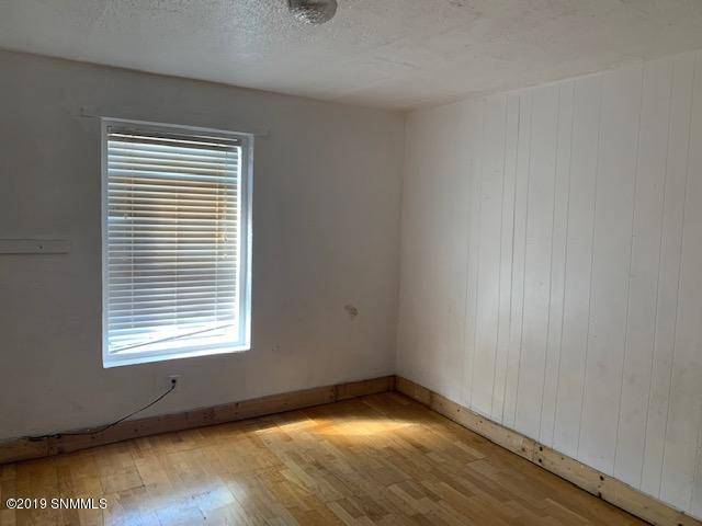 Las Cruces, NM 88005,1031 1/2 Second ST