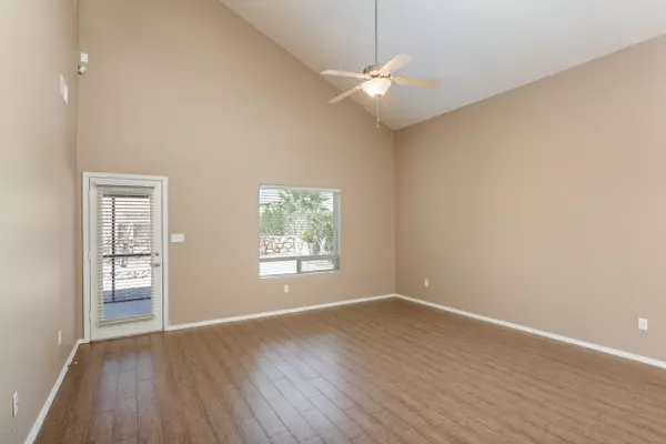 Las Cruces, NM 88011,2527 Kentwood CT