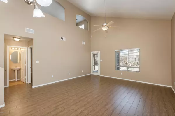 Las Cruces, NM 88011,2527 Kentwood CT