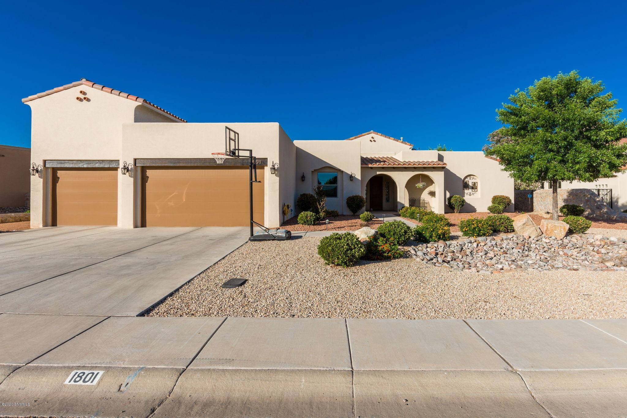 1801 Santanova Arc, Las Cruces, NM 88005