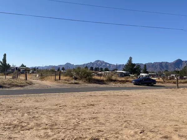 Chaparral, NM 88081,448 Luna Azul DR