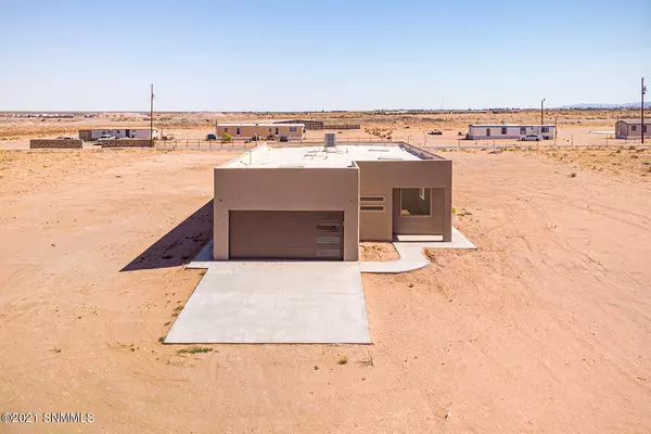 1237 Vista Del Monte, Chaparral, NM 88081